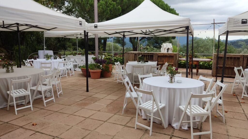 Carpes incloses als serveis exteriors
